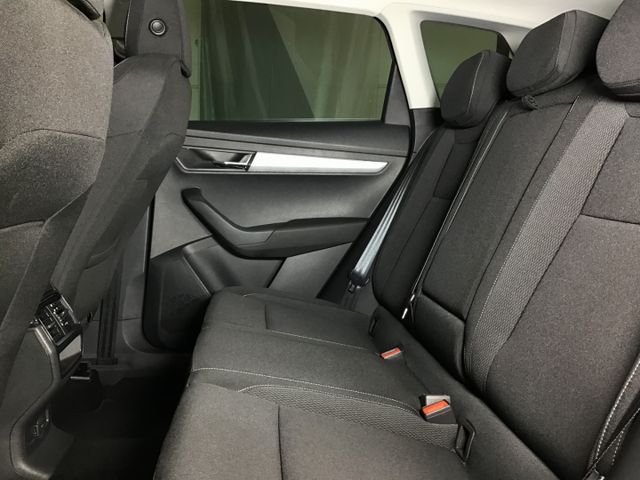 Fahrzeugabbildung Skoda Karoq Selection 1.5 TSI Kamera/Navi/LED/SHZ/PDC