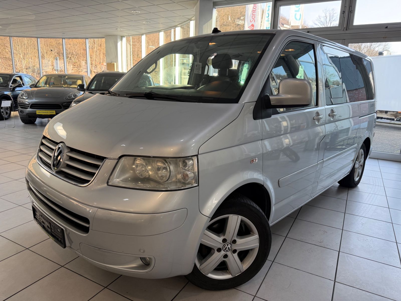 Fahrzeugabbildung Volkswagen T5 Multivan United