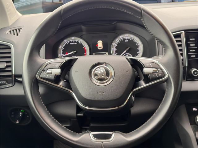 Skoda Karoq Style 1.5 TSI °LED°Navi°AHK°SHZ°RFK°PDC°