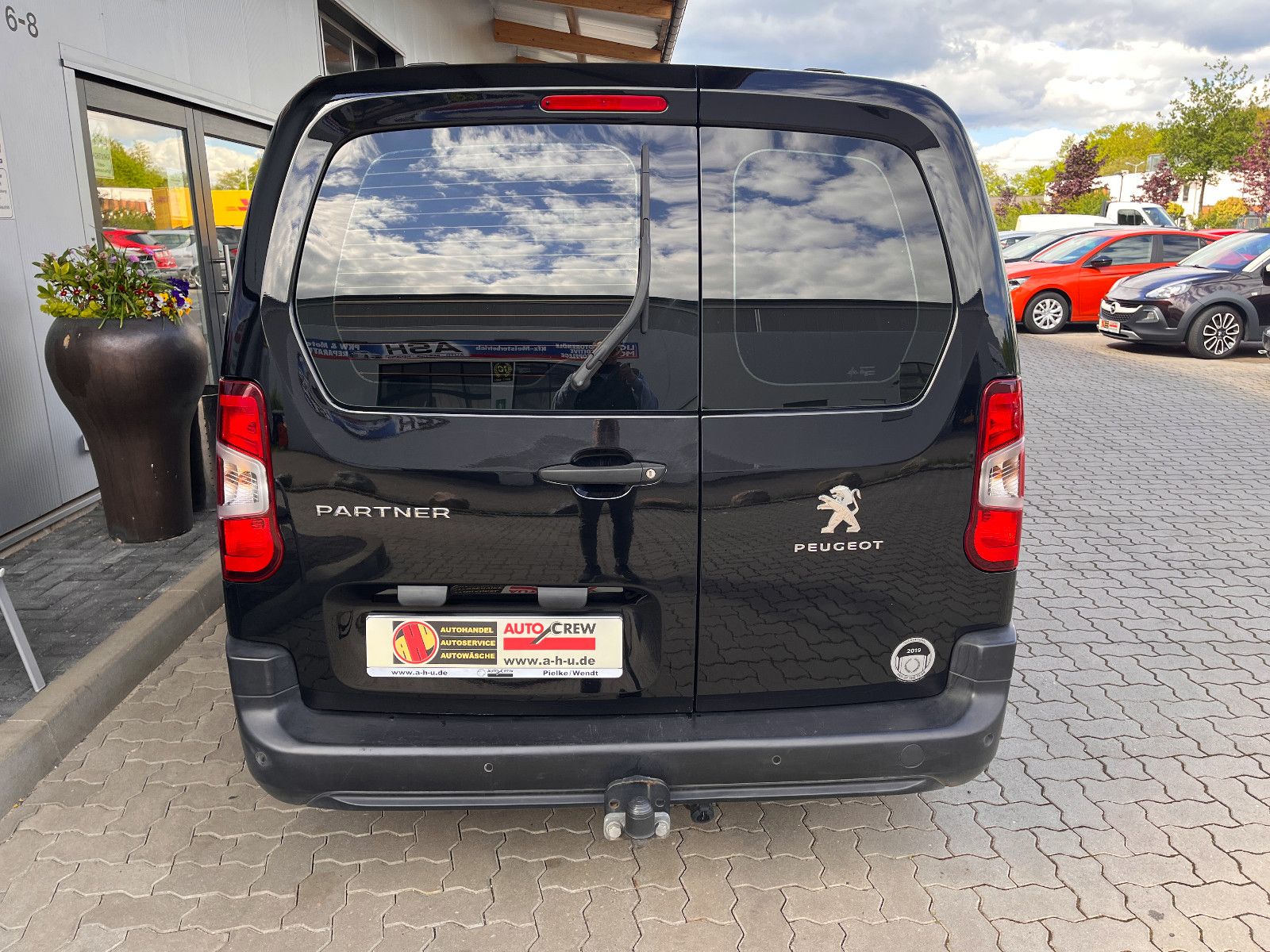 Fahrzeugabbildung Peugeot Partner Premium L2