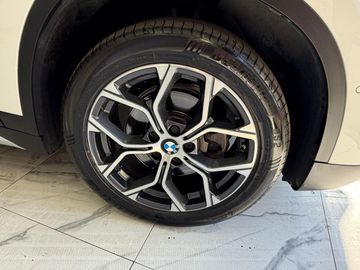 BMW X1 - 12