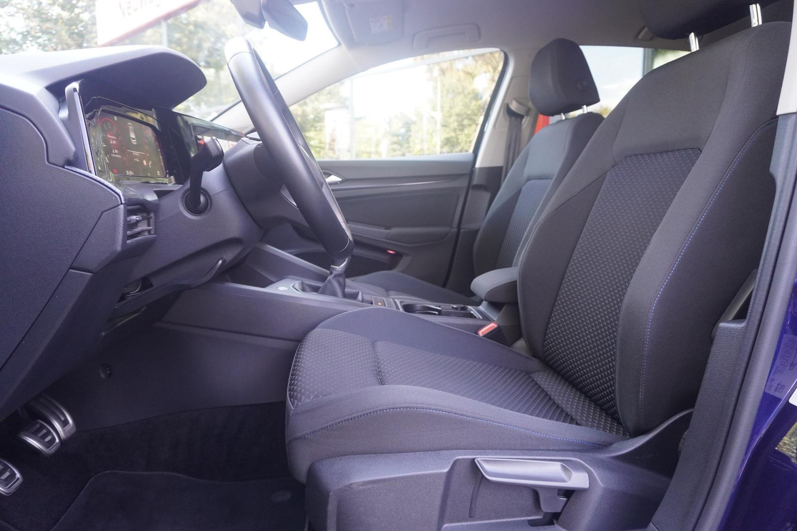 Volkswagen Golf VIII 1.5 TSI United LED Navi Sitzheizung, миниатюра 11