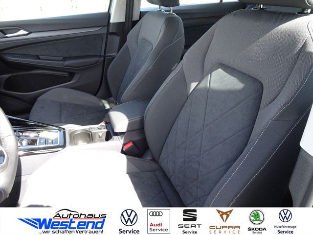 Fahrzeugabbildung Volkswagen Golf Var. STYLE 1.5l eTSI 96kW DSG LED Navi