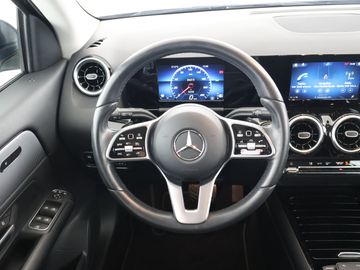 Mercedes GLA 180 - 12