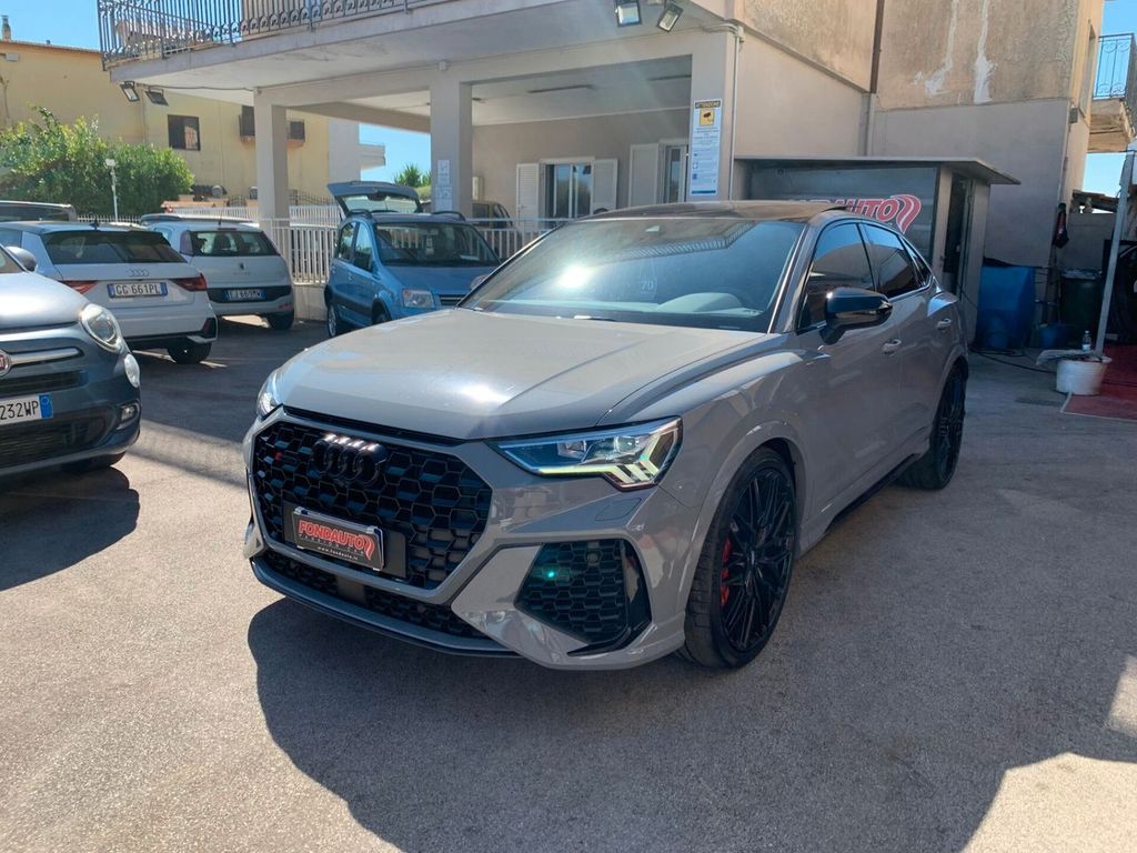 Image of Audi Q3