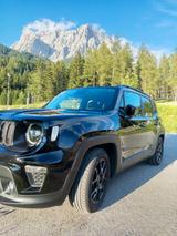 Jeep Renegade 1.5l MHEV 48V Upland BLACK EDITION 