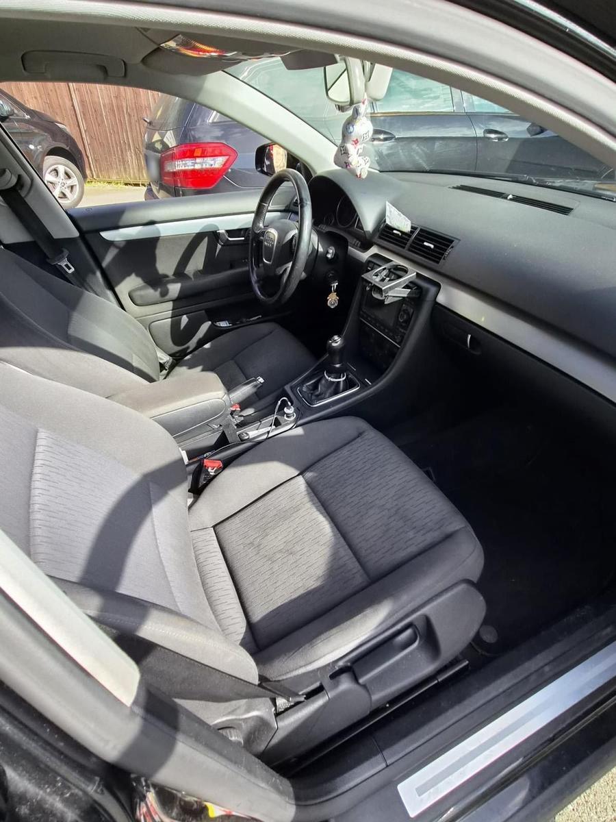 Audi A4 2007 — photo 6