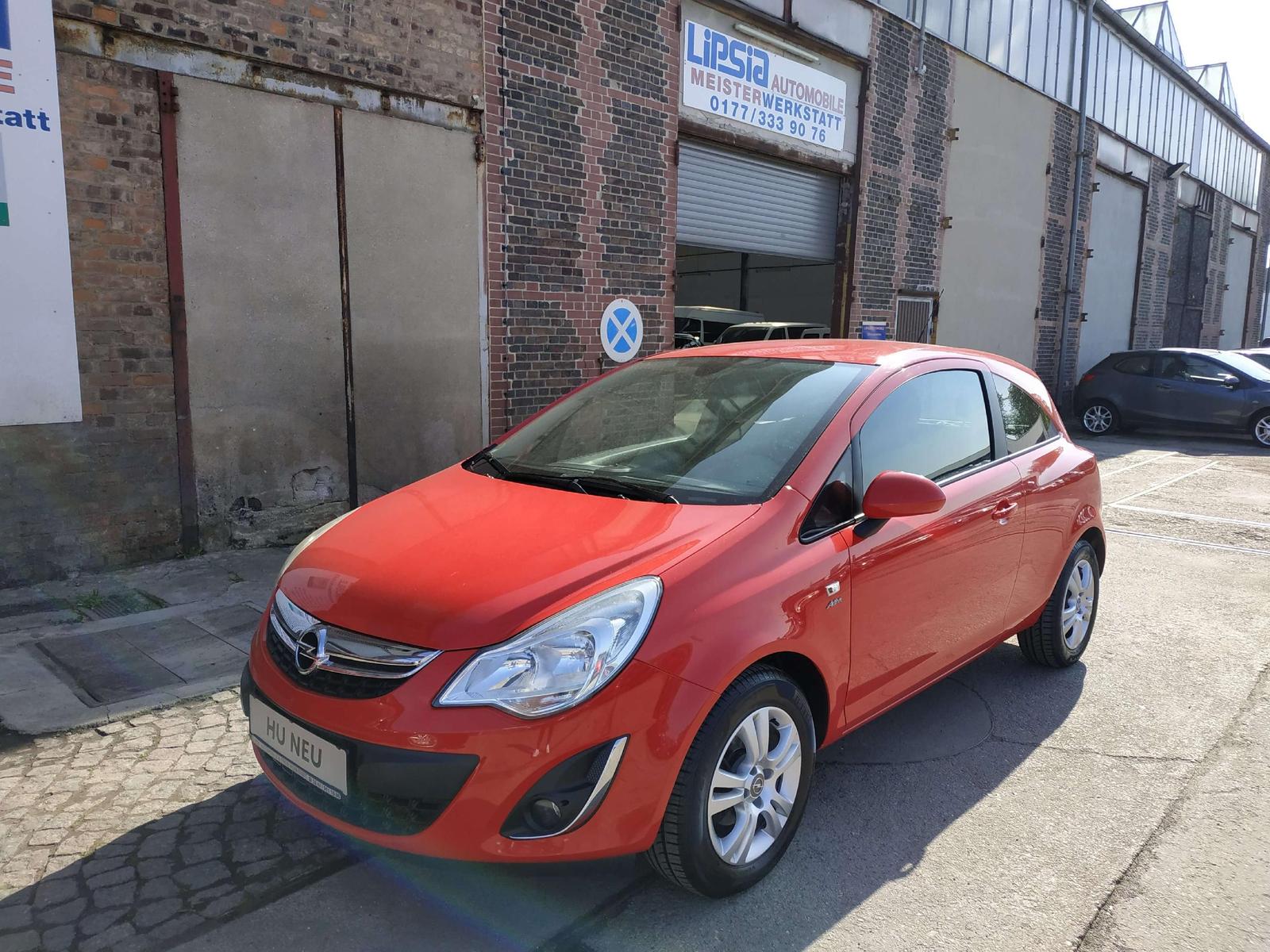 Opel Corsa 1.2/ TÜV NEU/ Scheckheft/ Sitzheizung/ALU/
