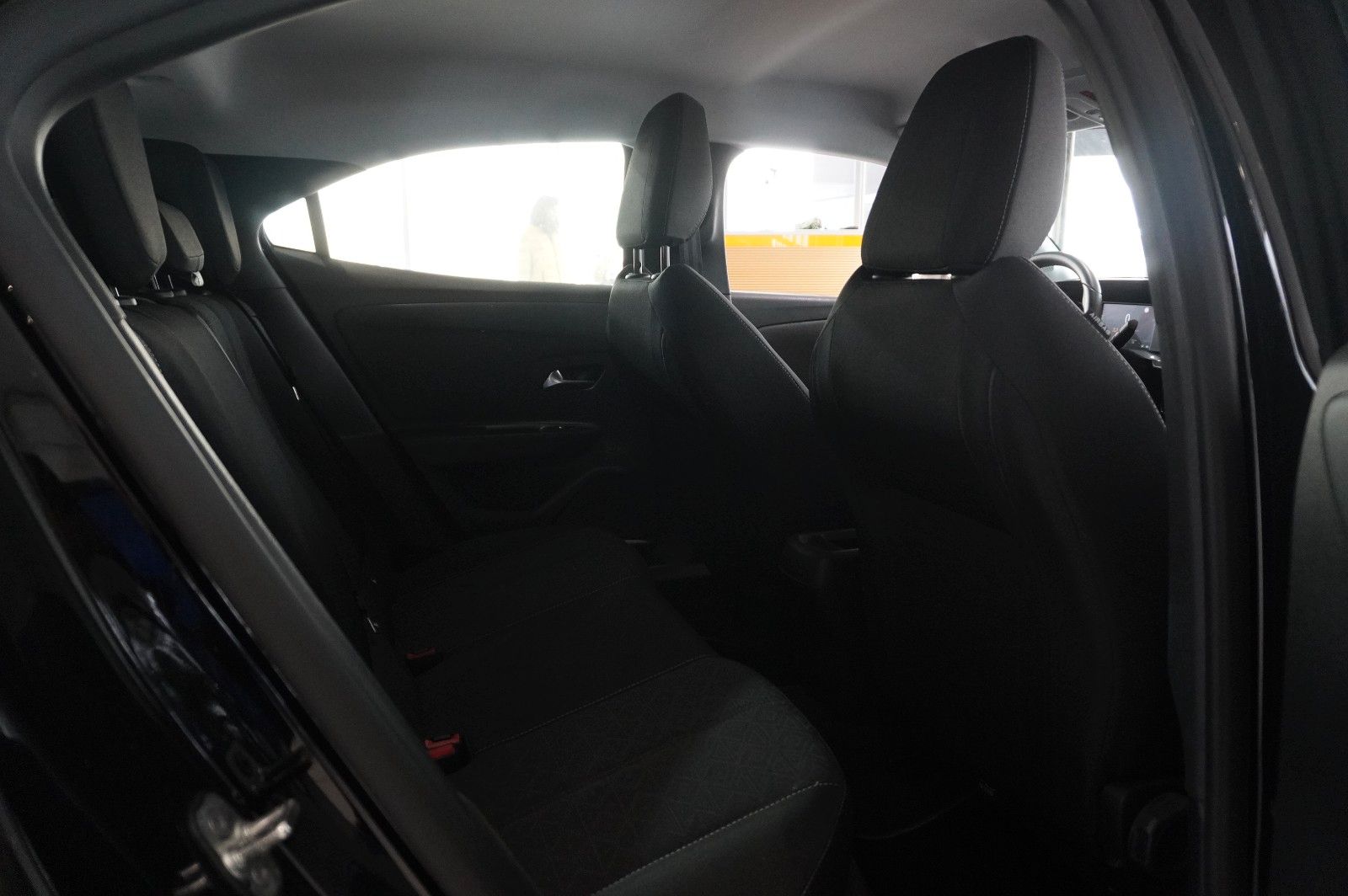 Fahrzeugabbildung Opel Mokka-e EDITION 1-PHASIG LED/SPORT/KAMERA/DAB+