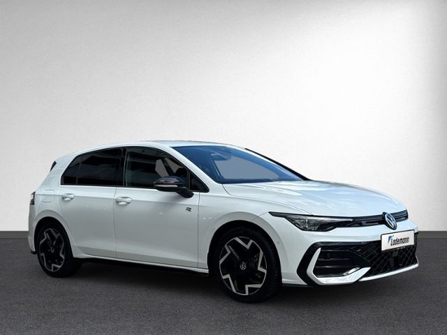 Golf 2.0 TDI DSG R-LINE AHK+LED+NAVI.+KAMERA+ACC