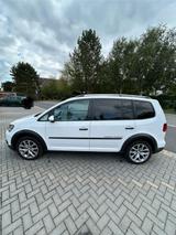Andere VW Cross Touran 7 Sitzer - Andere in Bonn