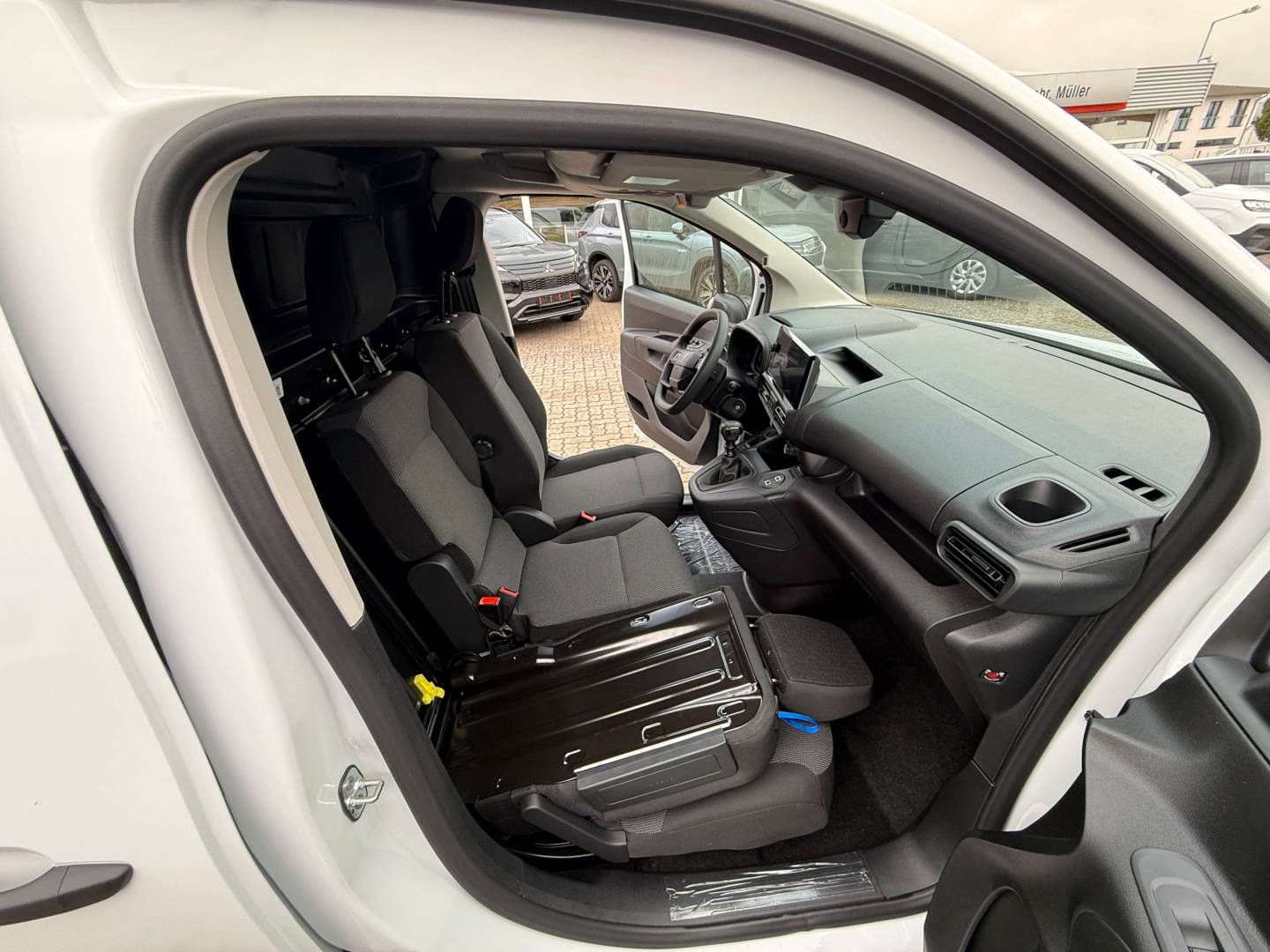 Fahrzeugabbildung Fiat Doblo XL