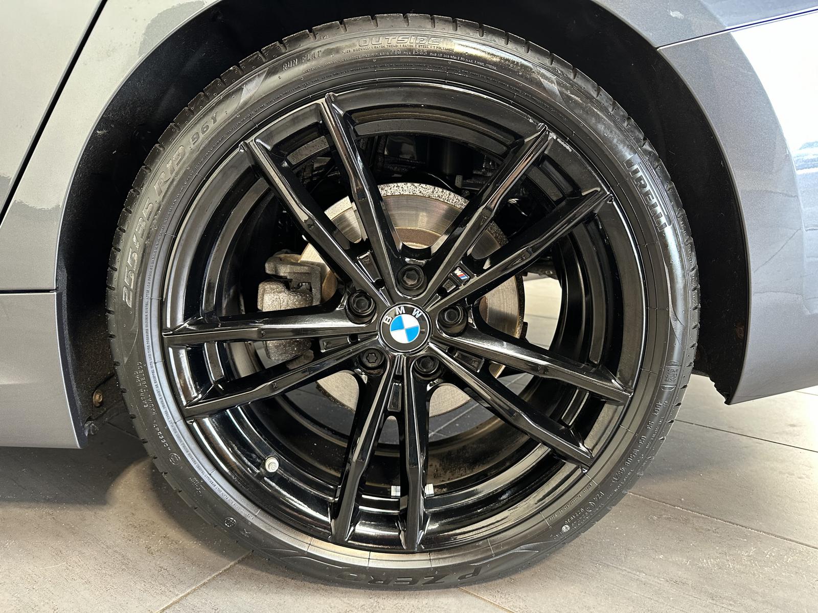 BMW 320d Touring M-Sport NAV+LASER+ACC+19ZO