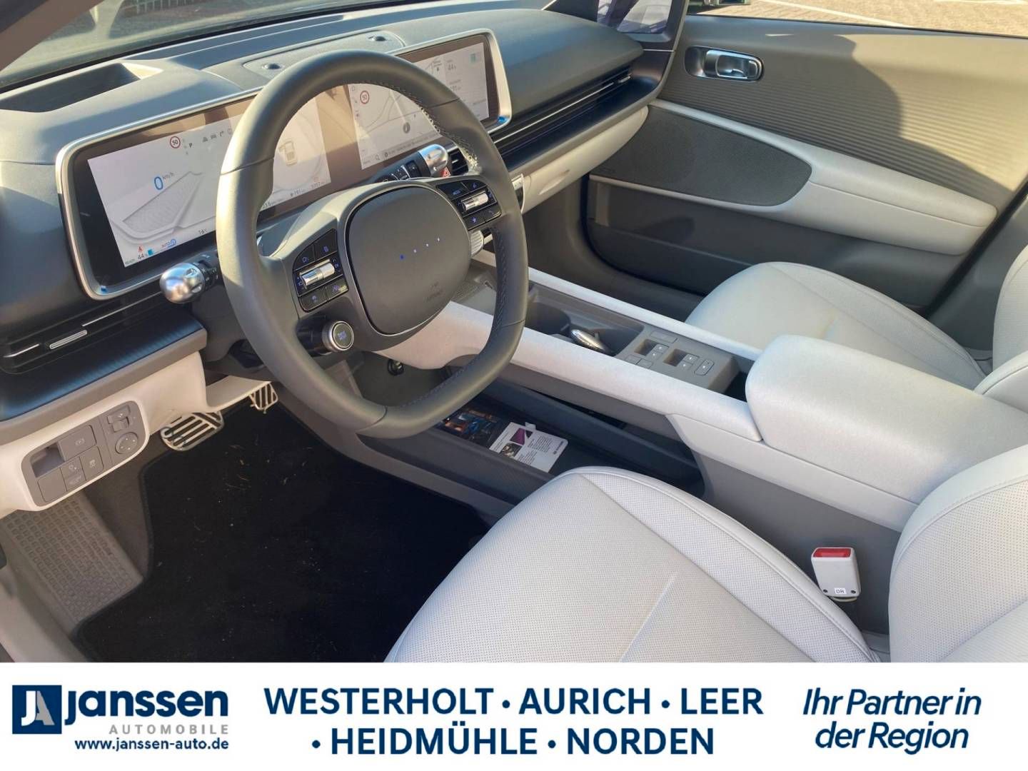 Fahrzeugabbildung Hyundai IONIQ 6 Heckantrieb 77,4kWh UNIQ-Paket