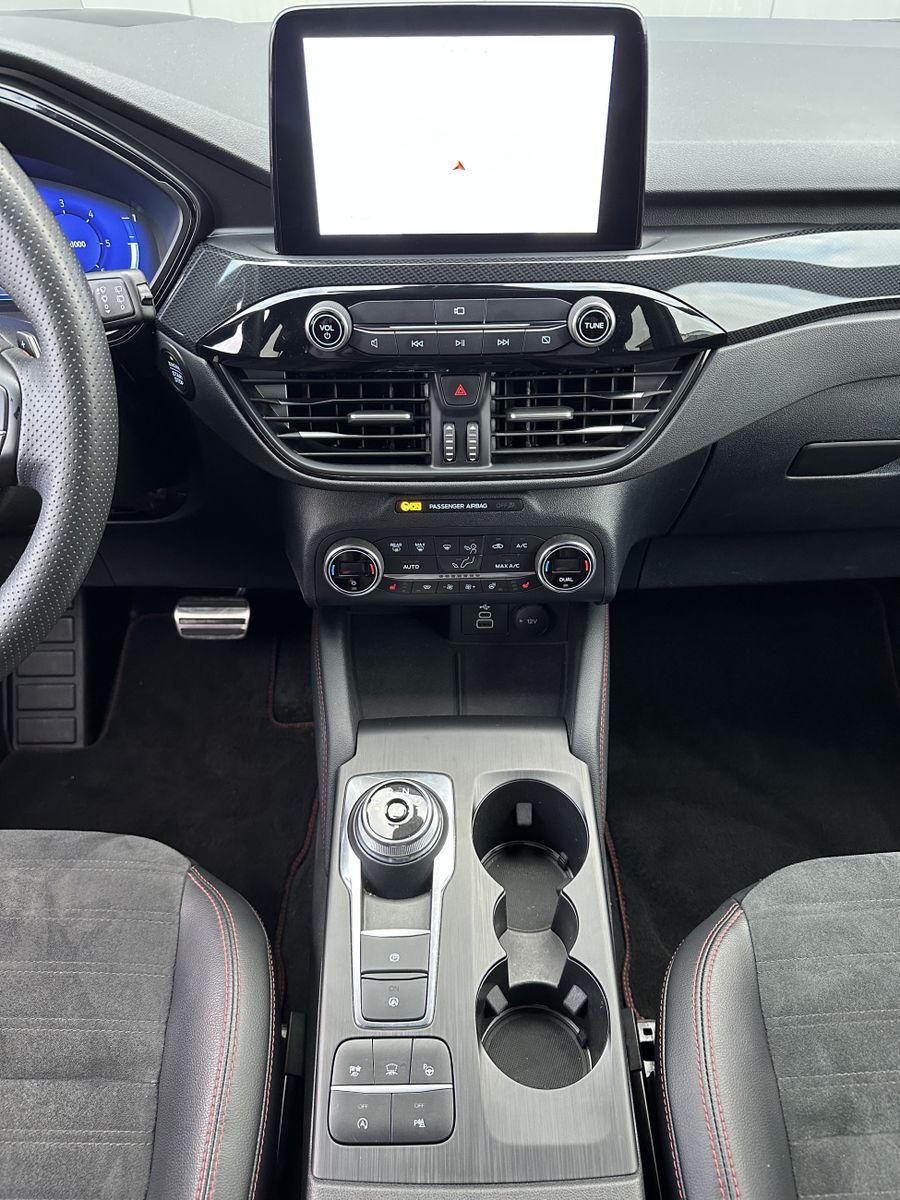 Fahrzeugabbildung Ford Kuga 2.0 EB 4x4 Aut.ST-LINE X NAV+LED+AHK+B&O+VC