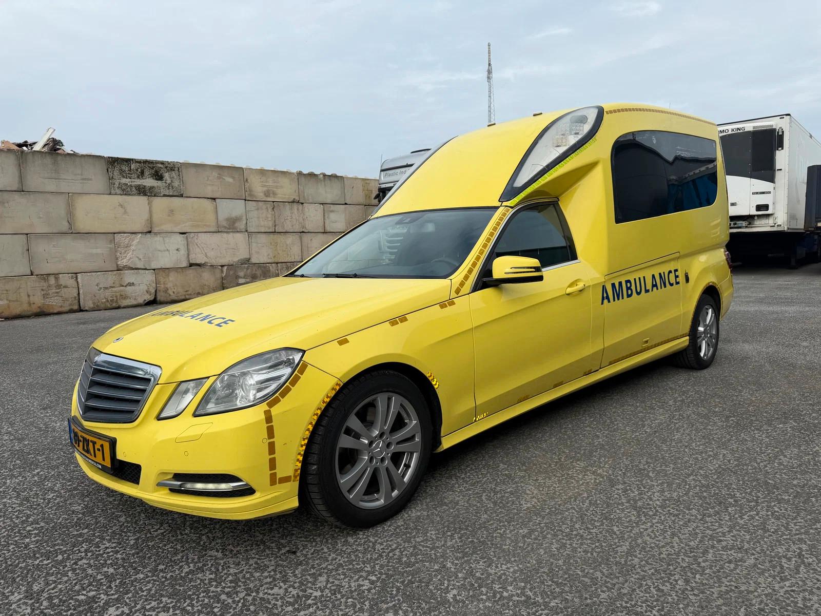 Mercedes-Benz E 250