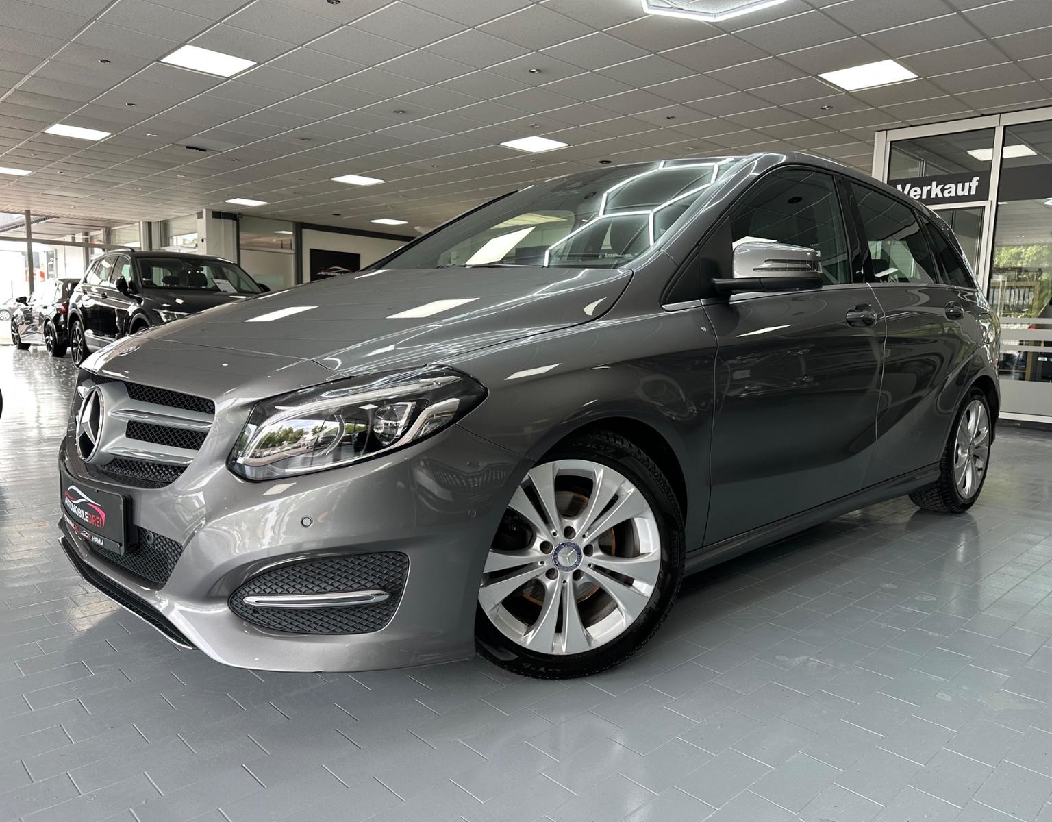 Mercedes-Benz B 180 Urban * Tüv Neu * Gewährleistung *
