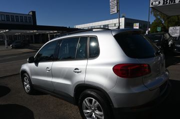 Volkswagen Tiguan - 6
