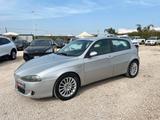 Alfa Romeo 147 1.9 JTD (115 CV) cat 5p. Distinct - gebrauchte Alfa Romeo 147 aus dem Jahr 2005