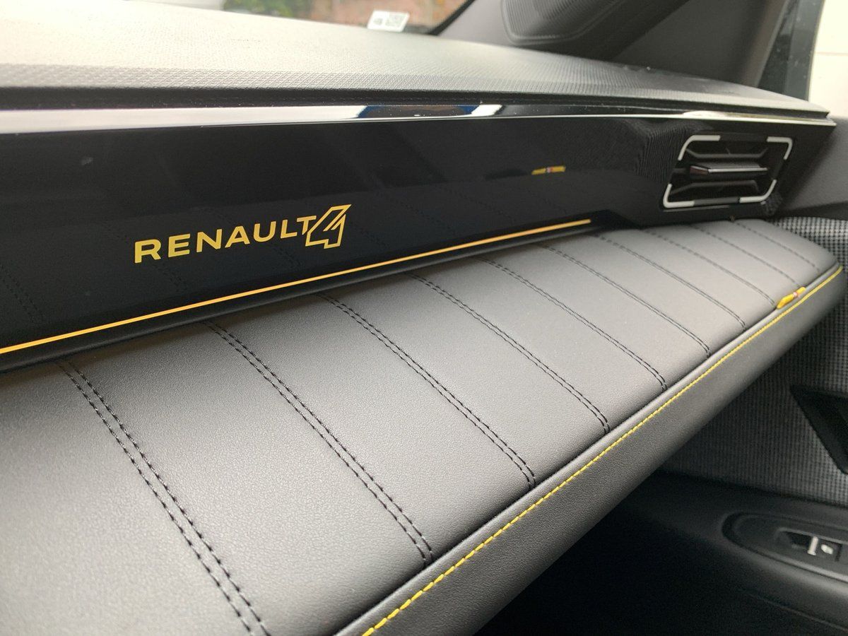 Renault R 4 - Bild 28