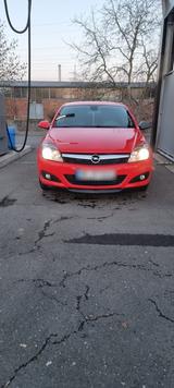 Opel Astra 2008 Automatik - Opel Astra mit Benzin-Antrieb: Kleinwagen, Automatik