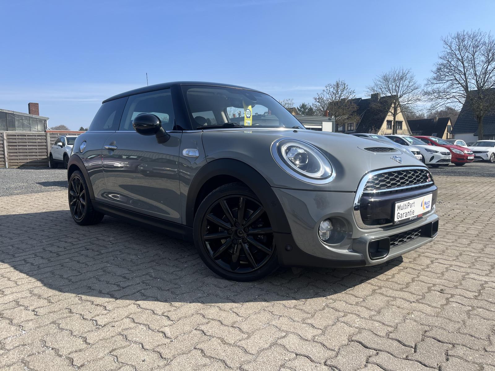 MINI Cooper S SHZ/LED/CHILI/TEMPO/PDC/DAB/2.HD