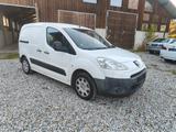 Peugeot Partner L1 *Tüv 02/2027*Km 196.000* - gebrauchte Peugeot Partner aus dem Jahr 2010