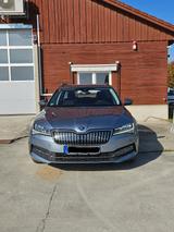 Skoda Superb III Combi 1.4 TSI Kamera SHZ Pano ACC AHK - Skoda Superb: Ii