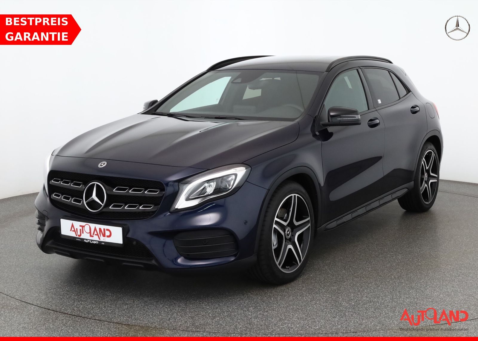 MERCEDES-BENZ GLA 250 4Matic AMG Line LED Navi HarmanKardon