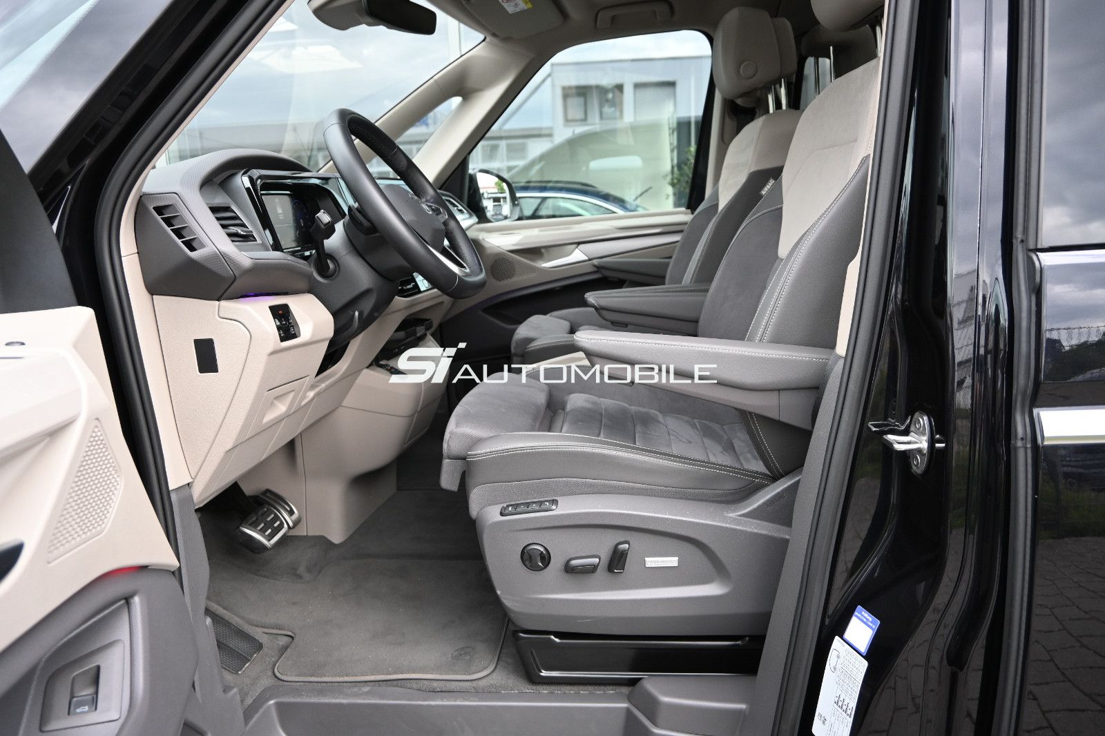Fahrzeugabbildung Volkswagen T7 Multivan 2.0 TDI DSG Style Lang °UVP 82.348€°