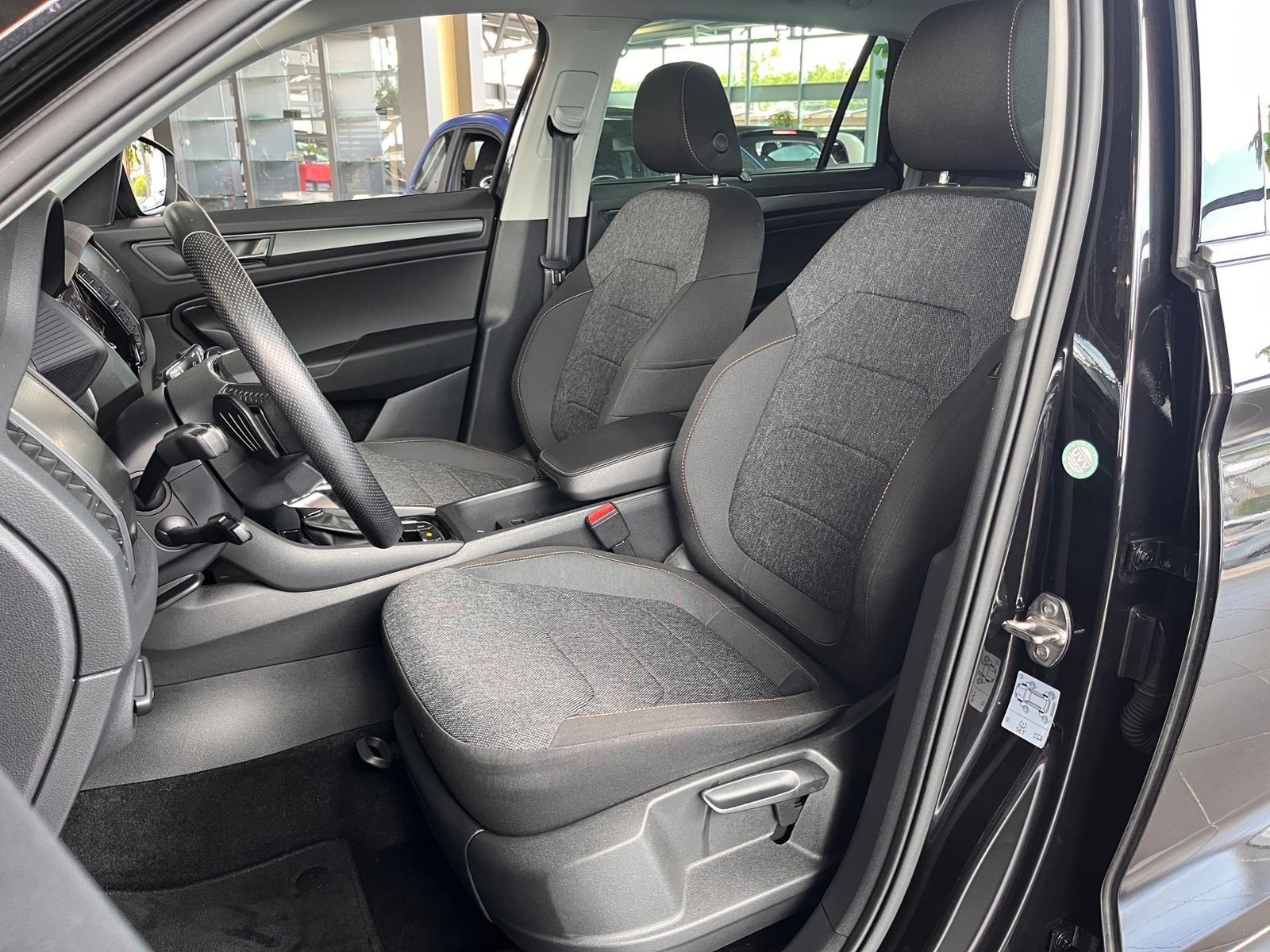 Fahrzeugabbildung SKODA Kodiaq Clever 4x4 PANO 360° LED NAVI