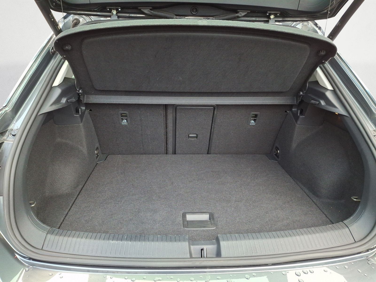 Volkswagen T-Roc - Bild 13