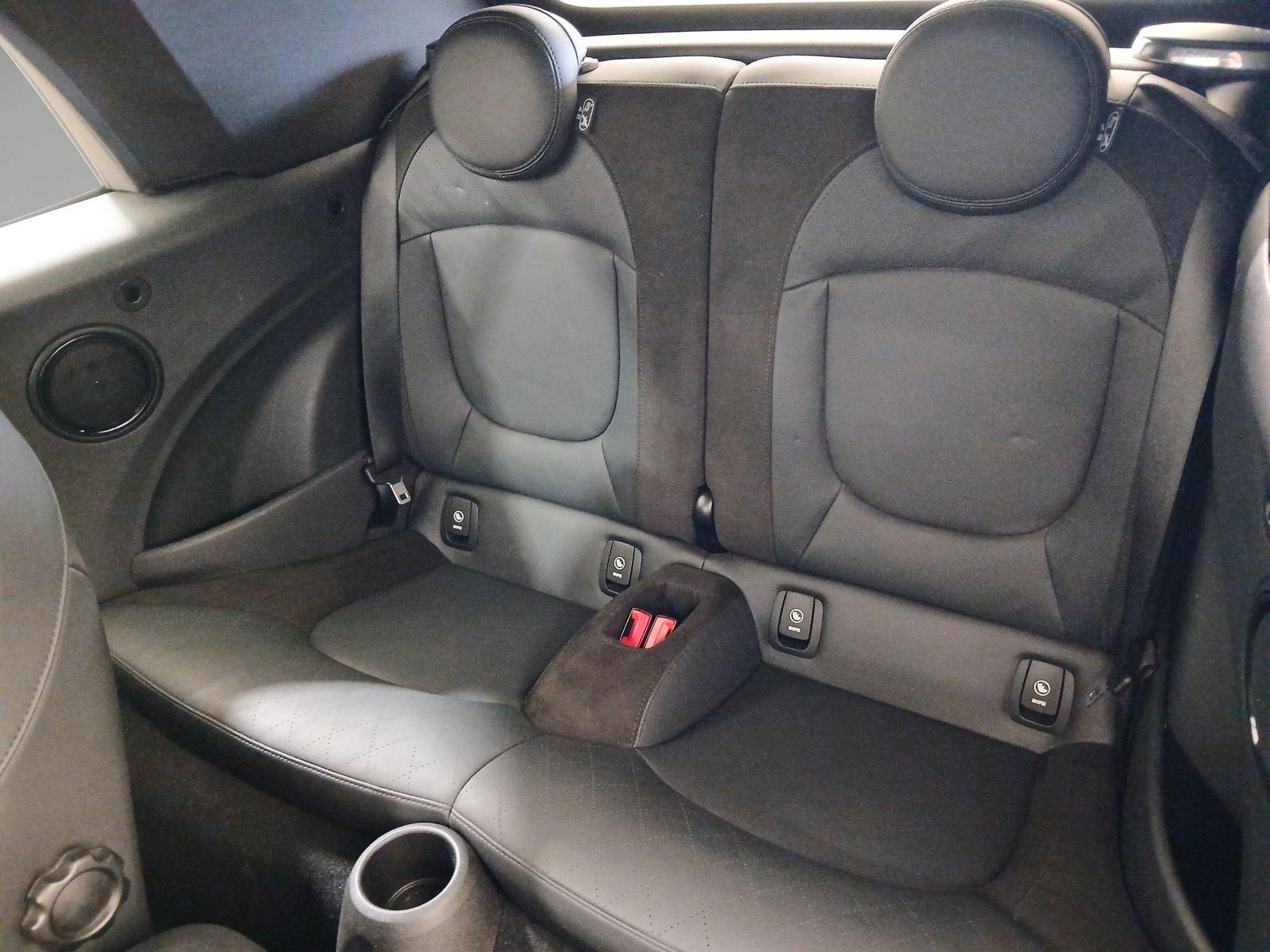 MINI Cooper S Cabrio Navi PDC Driv.Assist Sportsitze