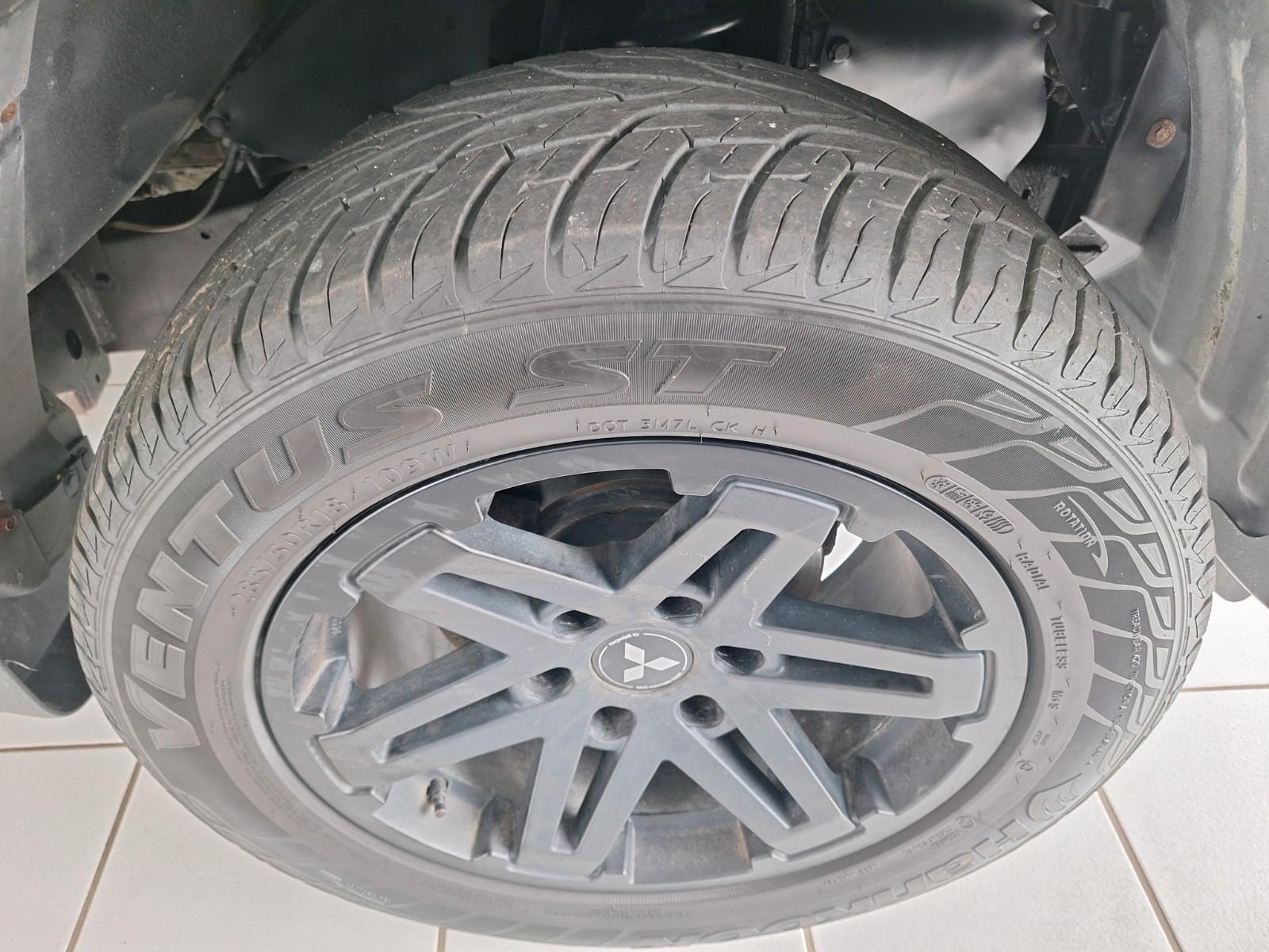 Mitsubishi L200 Top Doppelkabine 4WD/Kamera/AHK