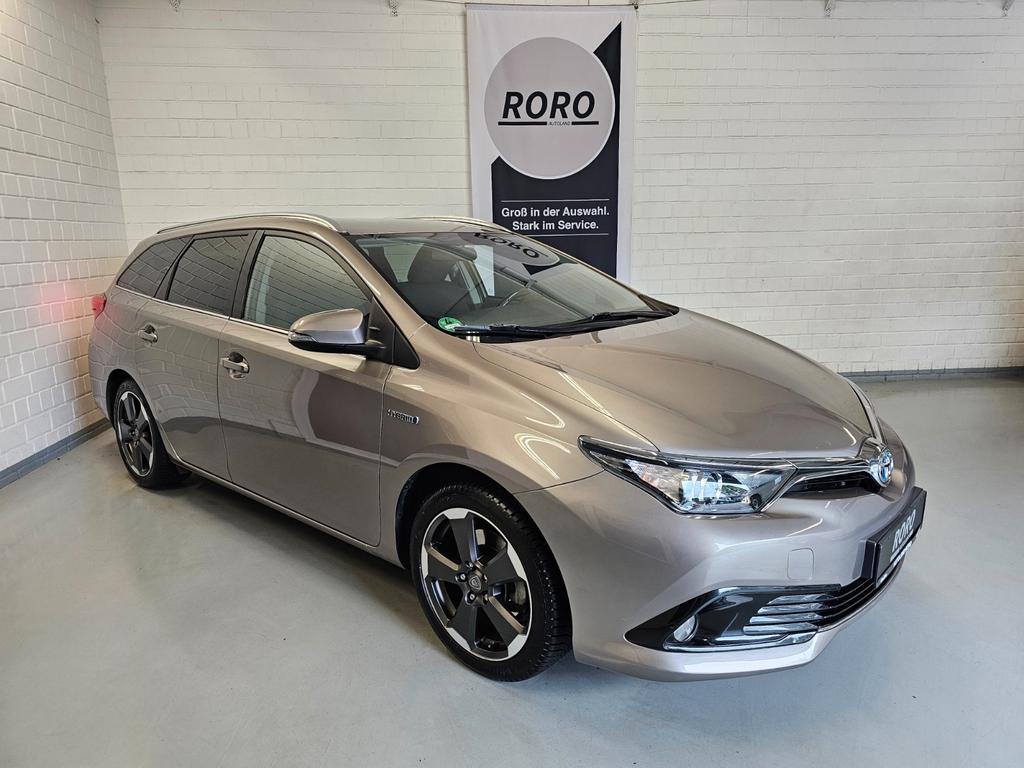 Toyota Auris Touring Sports