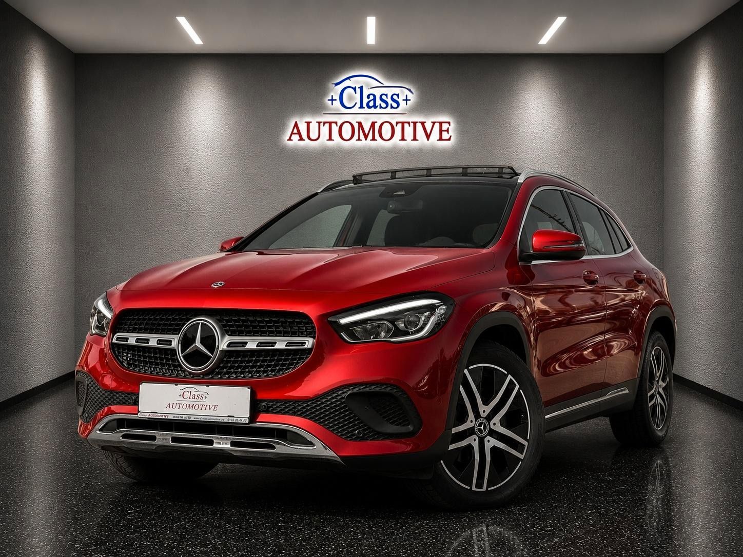 MERCEDES-BENZ GLA 200 DCT