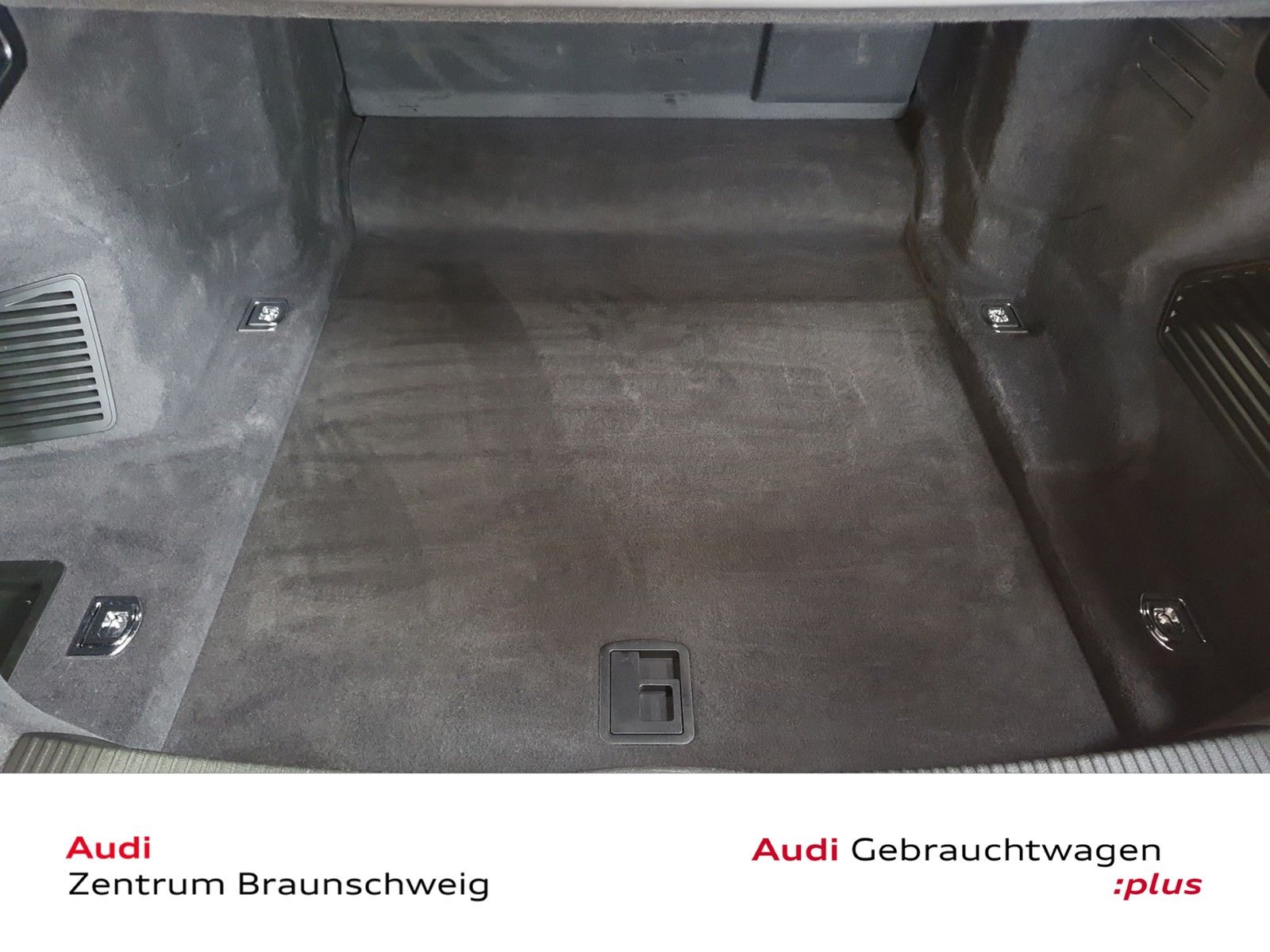 Audi A8 - Bild 15
