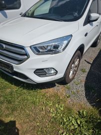 Ford Kuga - 3