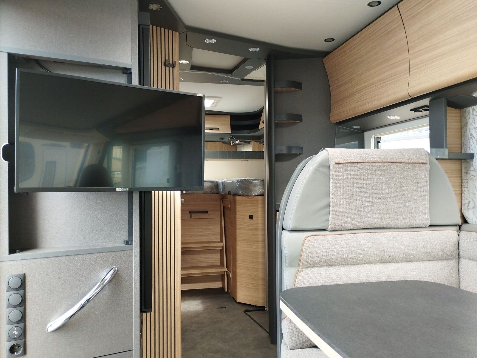 Fahrzeugabbildung Malibu I 470 RB LE K comfort Navigation, RFK, TV