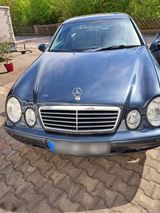 Mercedes-Benz CLK 200 Mercedes Benz - Mercedes-Benz CLK 200 aus 1998