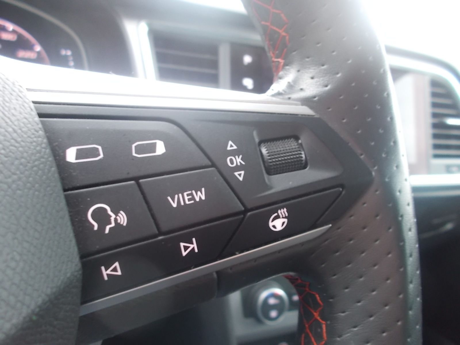 Fahrzeugabbildung SEAT Ateca FR 2.0 TDI 4Drive DSG