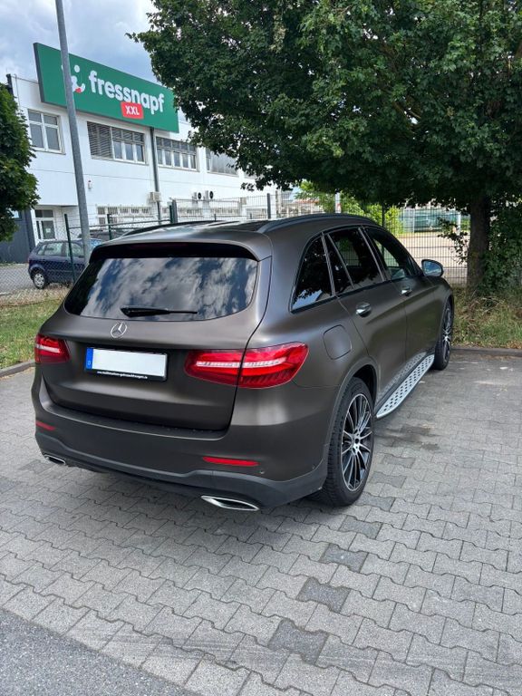 Image of Mercedes-Benz GLC 350