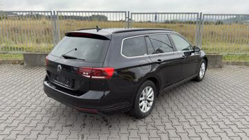 Volkswagen Passat - 4