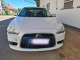 Mitsubishi Verkaufe Mitsubishi Lancer Sportback - Mitsubishi Lancer mit Diesel-Antrieb: Limousine