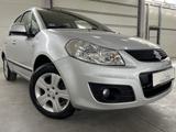 Suzuki SX4 63TSKM KEYLESS AUTOMATIK KLIMA SHZ ALU TÜV/A - Suzuki SX4: Automatik