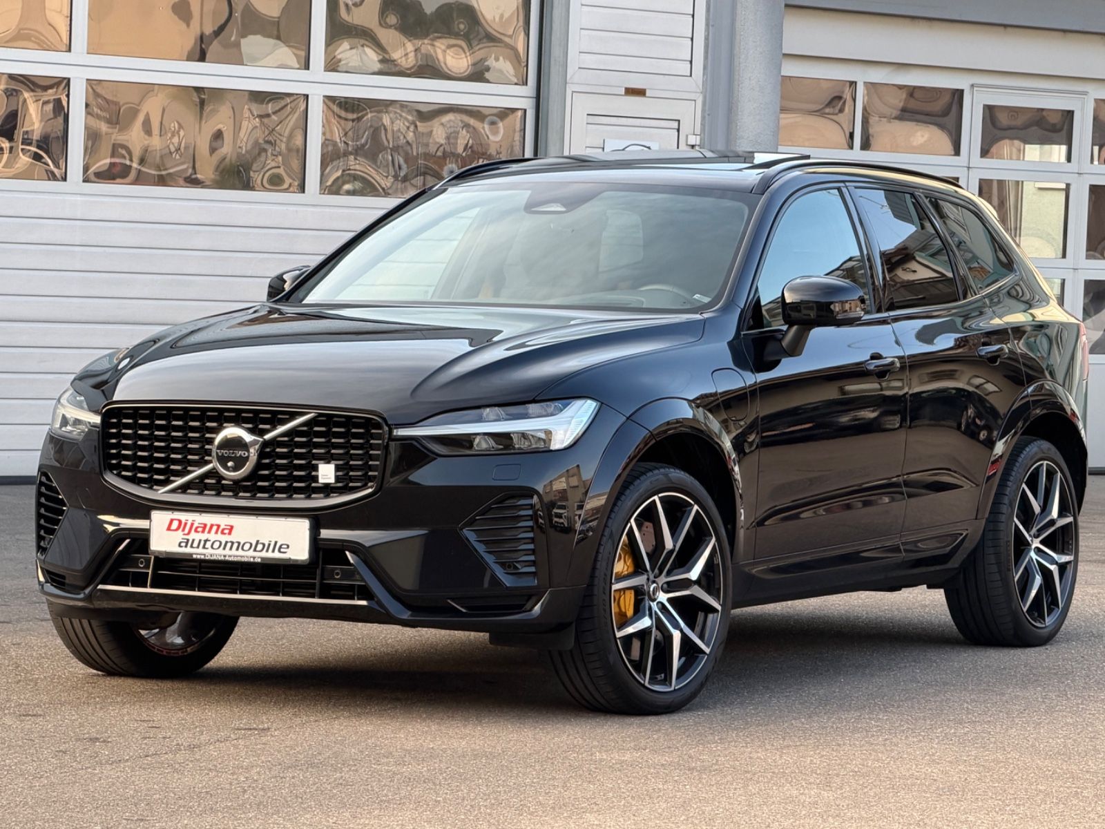 Volvo XC60 T8 AWD Polestar Pano AHK 1Hd unfallfrei TOP