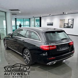 Mercedes E 300 - 4