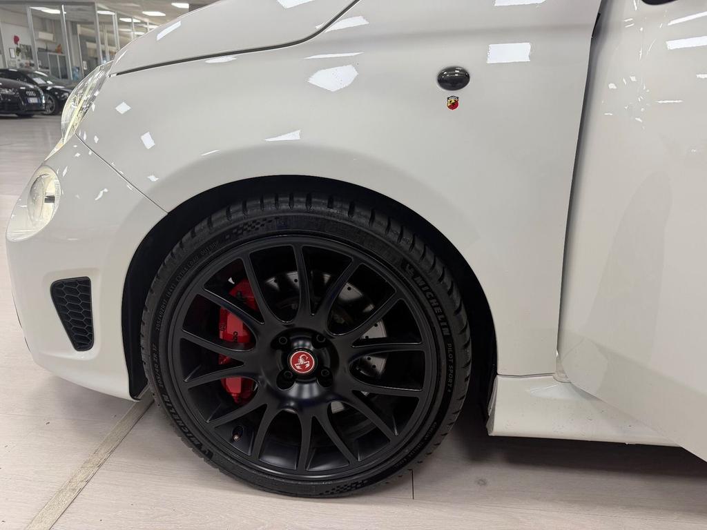Abarth 595 Competizione