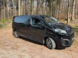Peugeot Traveller VIP - Peugeot Traveller aus 2017