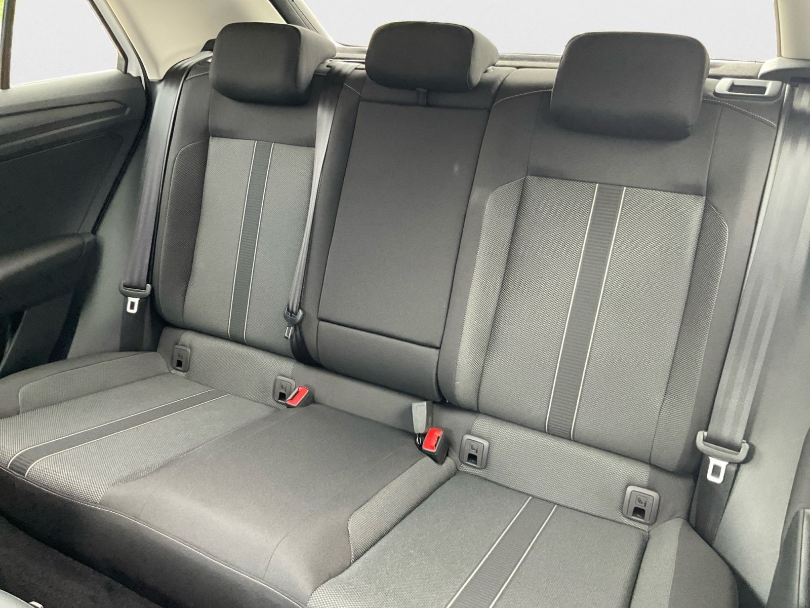 Volkswagen T-Roc - Bild 13
